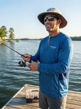 Realtree Long Sleeve Fishing Shirt in Heather Blue